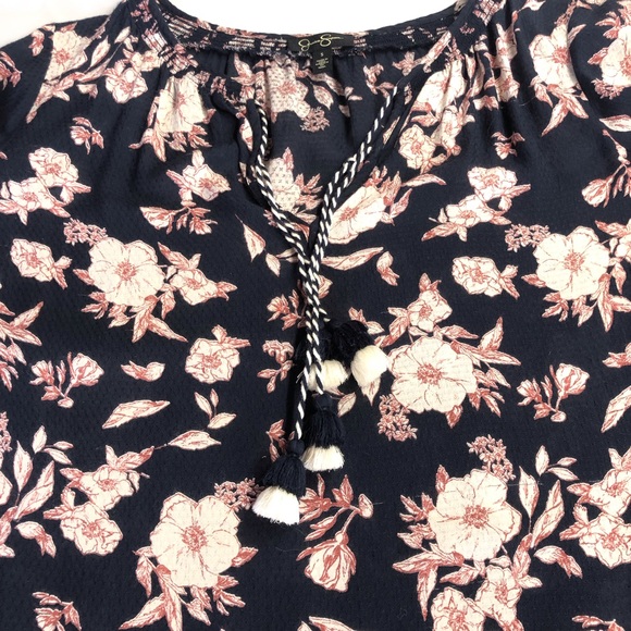 Jessica Simpson Navy Floral Popover Top - Picture 8 of 16